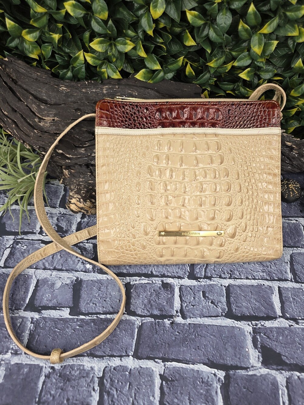 BRAHMIN Tricolor Melbourne Champagne Pecan Croc Embossed Crossbody Shoulder Bag